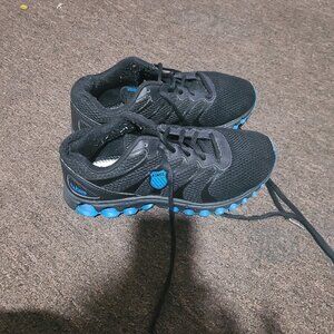 Boys K-Swiss size 7.